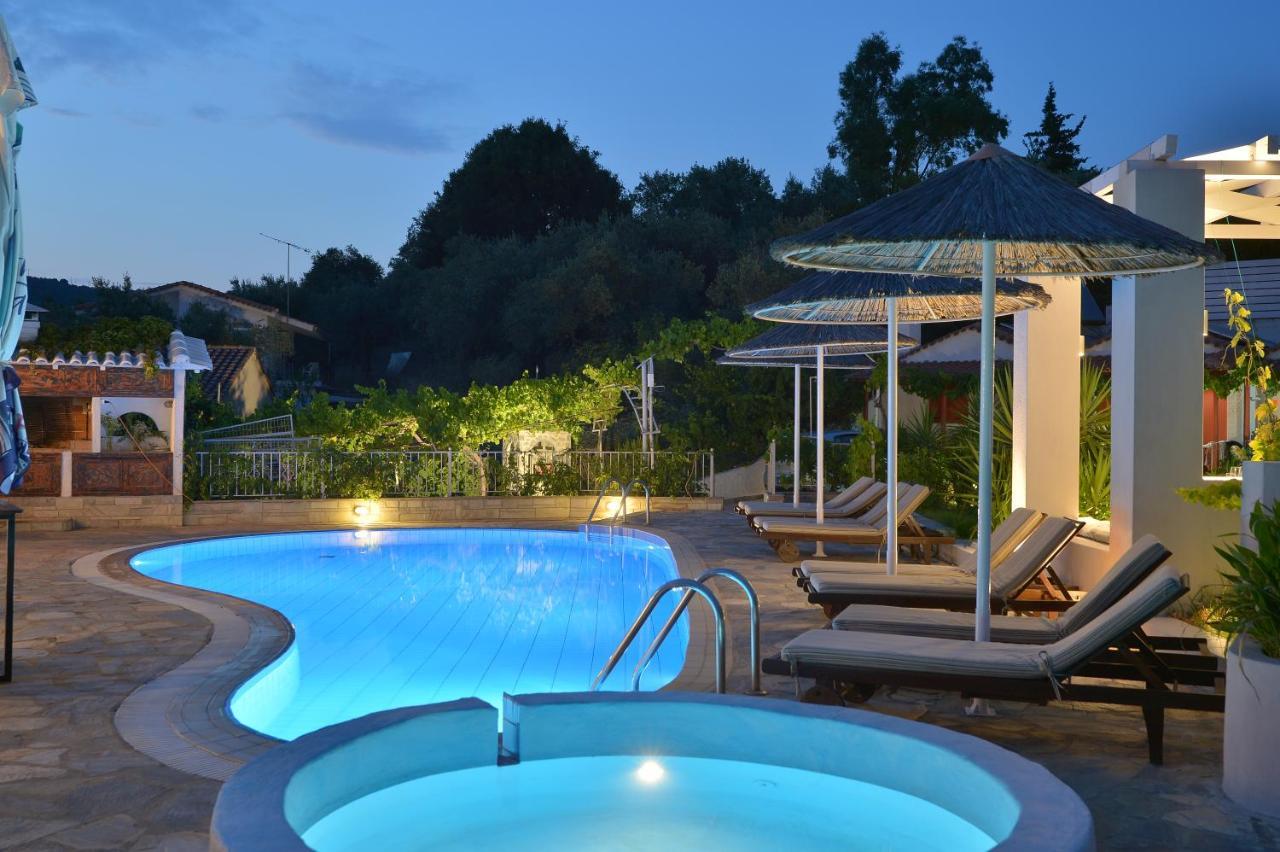 Elsa Hotel Skiathos Town Exterior photo
