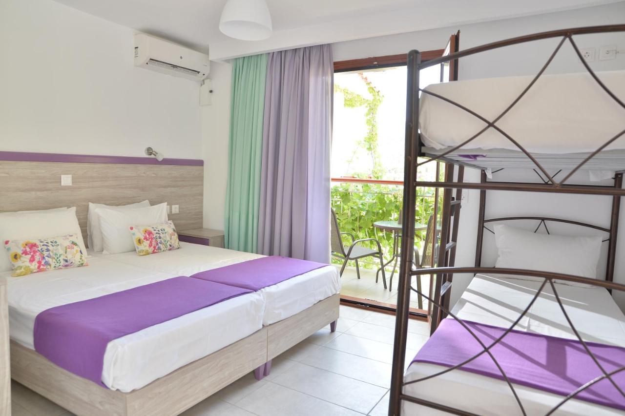 Elsa Hotel Skiathos Town Exterior photo