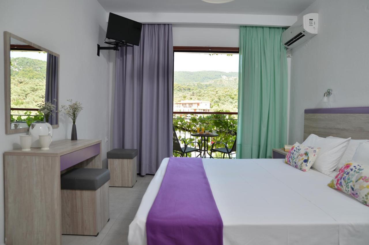 Elsa Hotel Skiathos Town Exterior photo