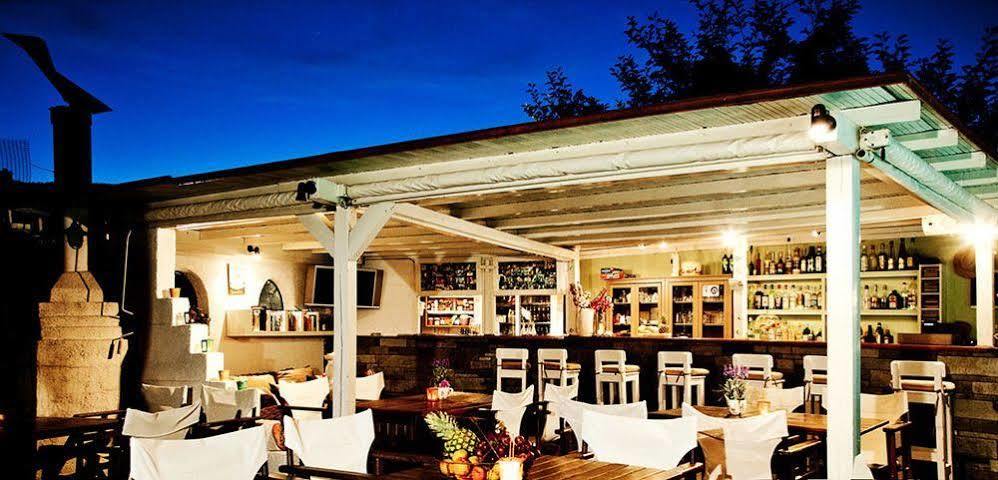 Elsa Hotel Skiathos Town Exterior photo